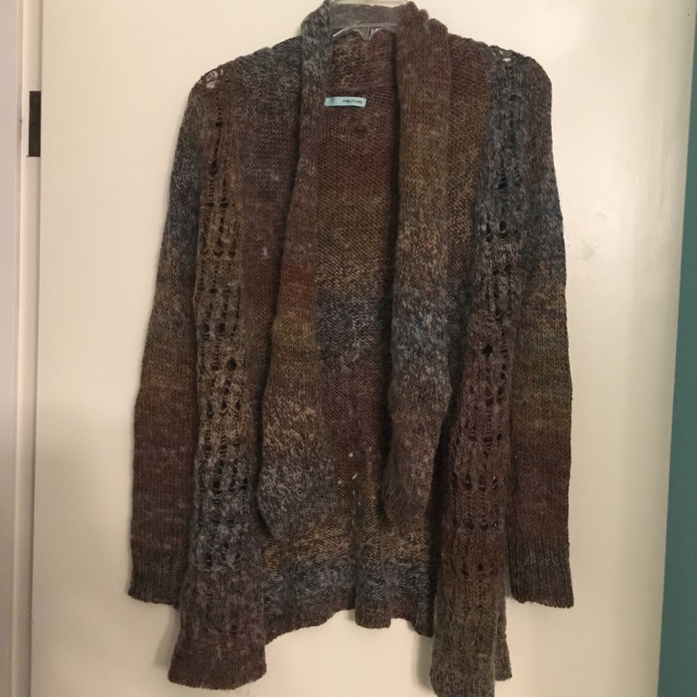 Maurices sweater
